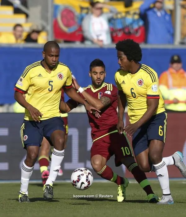 ?i=reuters%2f2015-06-14%2f2015-06-14t191240z_484879475_tb3eb6e1hcu5h_rtrmadp_3_soccer-copa-m5_reuters