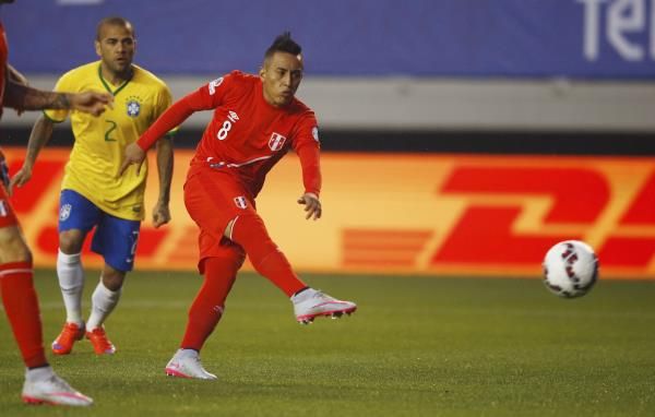 2015-06-14t213841z_1238381427_tb3eb6e1o478f_rtrmadp_3_soccer-copa-m6_reuters