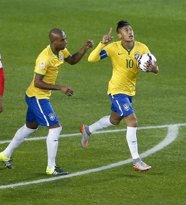 20150614-635699228168485970w_efe