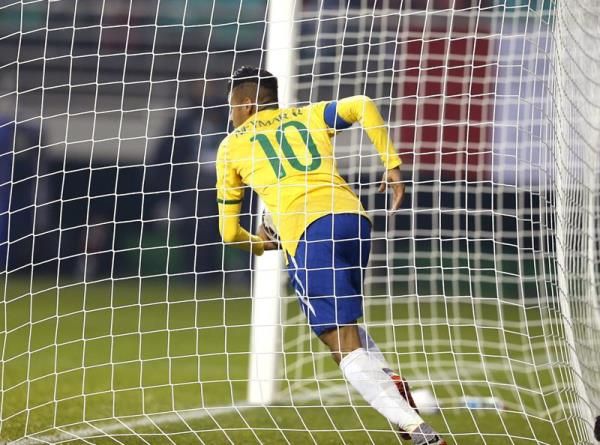 20150614-635699228867517489w_efe