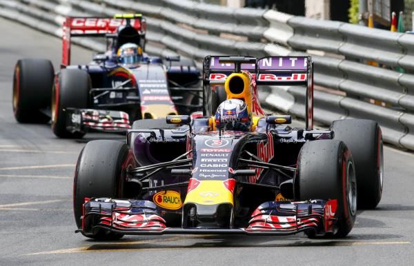 2015-05-23t110123z_721822016_gf10000105020_rtrmadp_3_motor-racing-prix_reuters