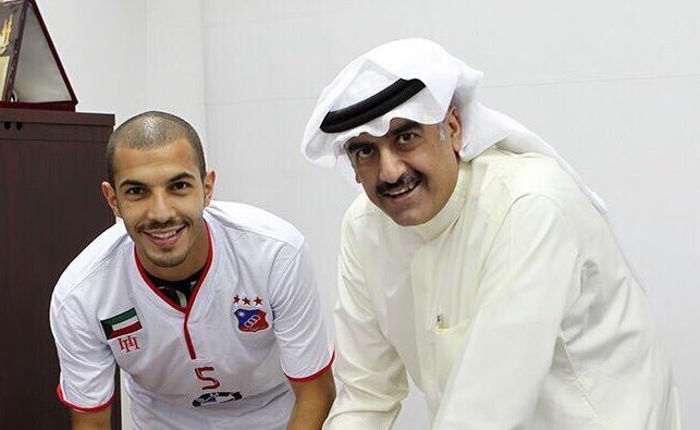 الهاجري يوقع على عقده مع المرزوق