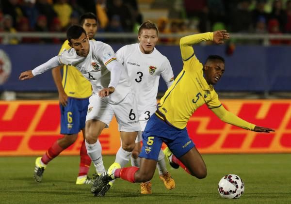 2015-06-15t225436z_2007292455_tb3eb6f1rmpjg_rtrmadp_3_soccer-copa-m7_reuters