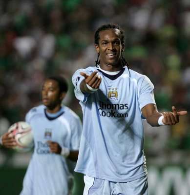 جو قاد مانشستر سيتي للفوز