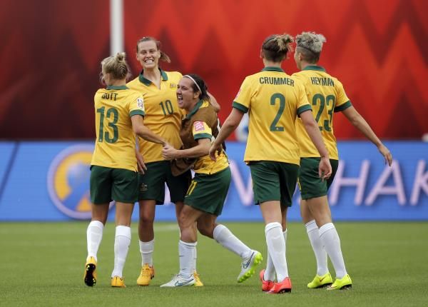 2015-06-17t021221z_101432879_nocid_rtrmadp_3_soccer-women-s-world-cup-australia-at-sweden_reuters
