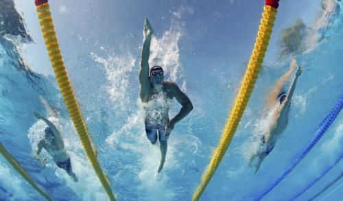 2010-08-09t151338z_01_bud119_rtridsp_3_swimming-europe_reuters
