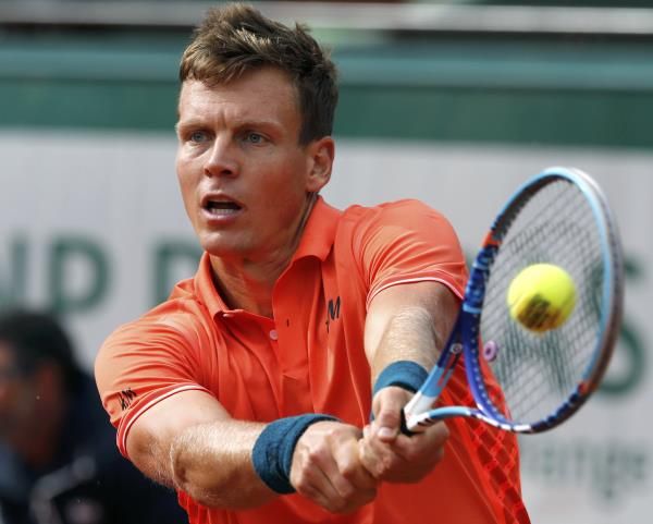 2015-05-31t161831z_1945943789_lr2eb5v19akrz_rtrmadp_3_tennis-open_reuters