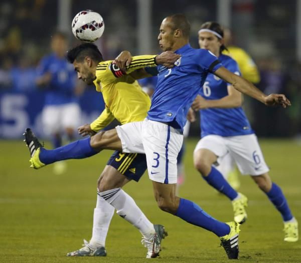 2015-06-18t004410z_636972228_tb3eb6i021b24_rtrmadp_3_soccer-copa-m11_reuters