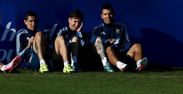 2015-06-17t211953z_649039530_gf10000131084_rtrmadp_3_soccer-copa_reuters