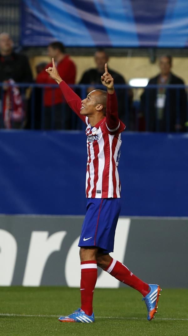 2013-11-06t201313z_621874439_gm1e9b70bo701_rtrmadp_3_soccer-champions_reuters