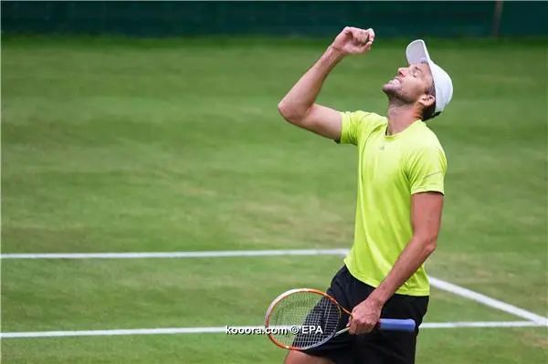 ?i=epa%2ftennis%2f2015-06%2f2015-06-19-04808560_epa