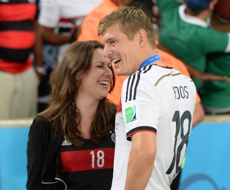 toni-kroos-jessica-farber-2