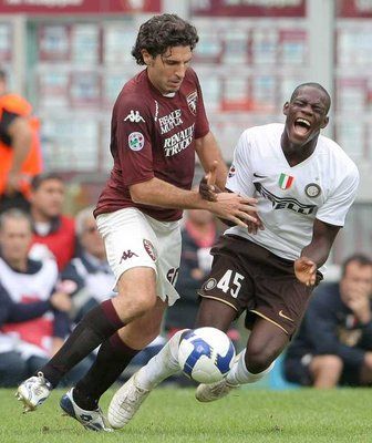 من لقاء إنتر ميلان و تورينو