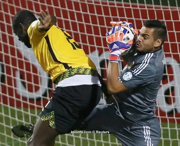?i=reuters%2F2015-06-20%2F2015-06-20t221830z_181266029_tb3eb6k1pyjuo_rtrmadp_3_soccer-copa-m16_reuters