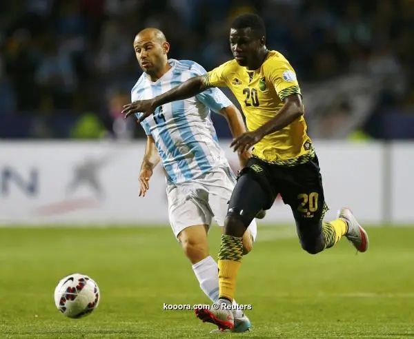 ?i=reuters%2F2015-06-20%2F2015-06-20t231031z_1215019157_tb3eb6k1sd9w2_rtrmadp_3_soccer-copa-m16_reuters