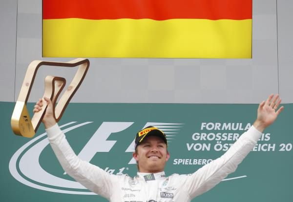 2015-06-21t140237z_1009669666_lr2eb6l13033o_rtrmadp_3_motor-racing-prix_reuters