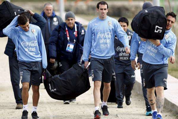 2015-06-21t174903z_978186398_gf10000135228_rtrmadp_3_soccer-copa_reuters