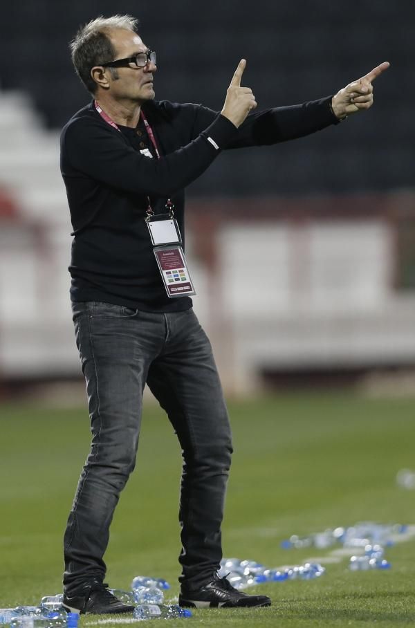 2013-02-23t171305z_1140060456_gm1e92o03bx01_rtrmadp_3_soccer_reuters