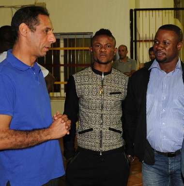 سوكاري صحبة وكيل اعماله والمسؤول عن انتدابات الترجي زياد التلمساني