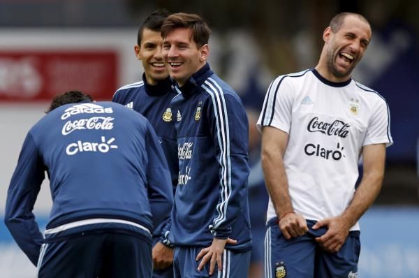 2015-06-22t161941z_1240133173_gf10000135969_rtrmadp_3_soccer-copa_reuters