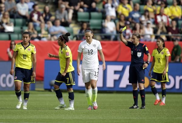 2015-06-23t002541z_595954200_nocid_rtrmadp_3_soccer-women-s-world-cup-united-states-at-colombia_reuters