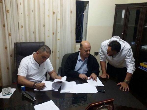 من توقيع المدافع اليسيري