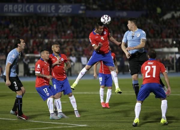 2015-06-24t235924z_468779905_tb3eb6o1umpp8_rtrmadp_3_soccer-copa-m19_reuters