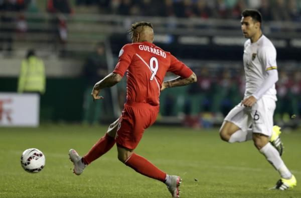 2015-06-25t235820z_1467084661_tb3eb6p1ukx15_rtrmadp_3_soccer-copa-m20_reuters