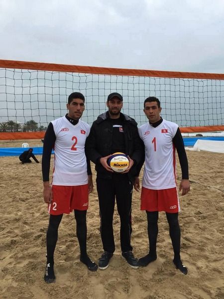 المنتخب التونسي للكرة الطائرة الشاطئية 
