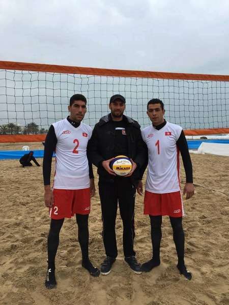 المنتخب التونسي للكرة الطائرة الشاطئية 