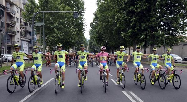2015-05-31t163847z_472819967_gf10000113313_rtrmadp_3_cycling-giro_reuters
