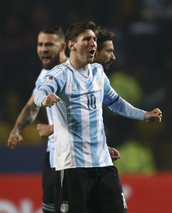 2015-06-27t014746z_2027850257_tb3eb6r04zcik_rtrmadp_3_soccer-copa-m21_reuters