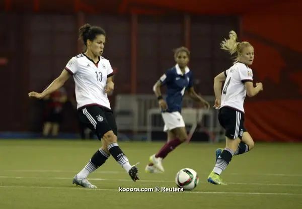 ?i=reuters%2f2015-06-26%2f2015-06-26t214650z_1798449065_nocid_rtrmadp_3_soccer-women-s-world-cup-france-at-germany_reuters