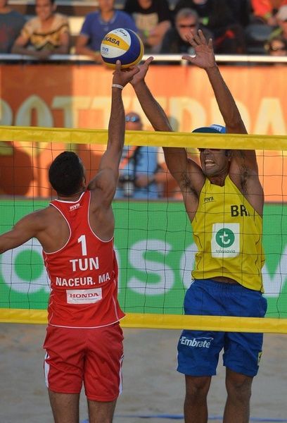 من مباراة اليوم بين تونس والبرازيل 