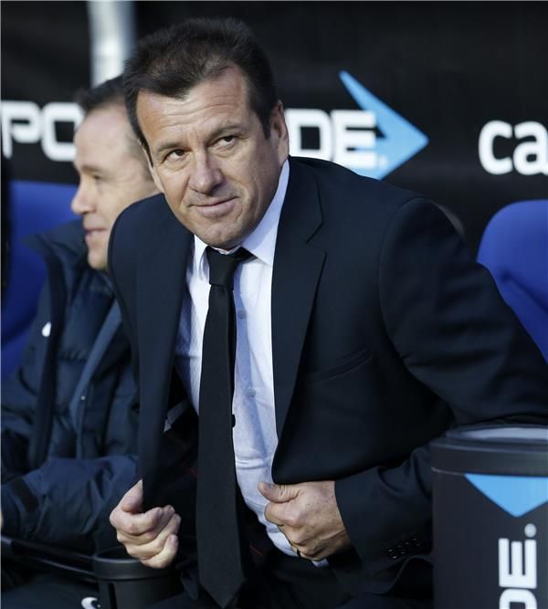 كارلوس دونغا 