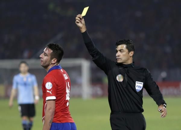 2015-06-25t003354z_1020032465_tb3eb6p01k8qu_rtrmadp_3_soccer-copa-m19_reuters