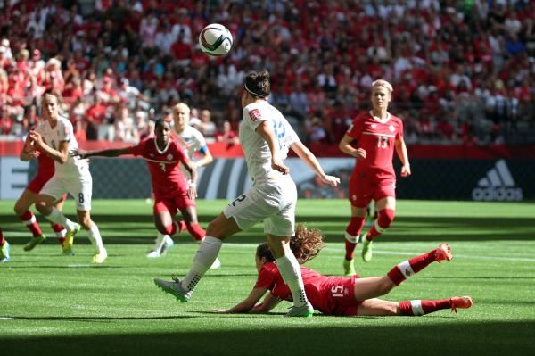 2015-06-28t012403z_1387813582_nocid_rtrmadp_3_soccer-women-s-world-cup-canada-at-england_reuters