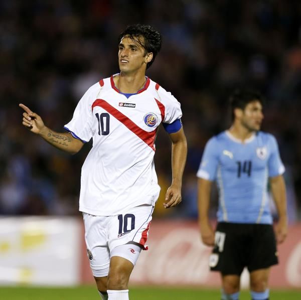 2014-11-14t004725z_1023924771_gm1eabe0obm01_rtrmadp_3_soccer-uruguay_reuters