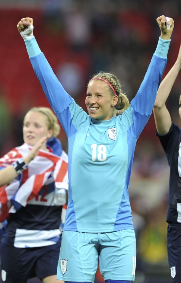 2012-07-31t211406z_1453989080_lm2e87v1mzay2_rtrmadp_3_oly-socc-fbwsoc-fbw400e06_reuters