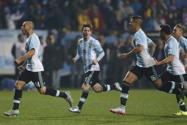 2015-06-27t015920z_2048276372_tb3eb6r05imjd_rtrmadp_3_soccer-copa-m21_reuters