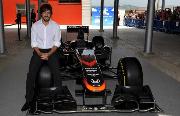 2015-06-26t142649z_210112208_gf10000139958_rtrmadp_3_motor-racing-prix-alonso_reuters