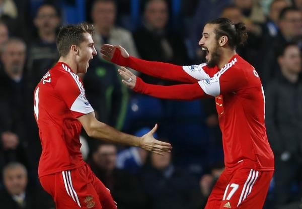 2013-12-01t162820z_1143114360_gf2e9c119du01_rtrmadp_3_soccer-england_reuters