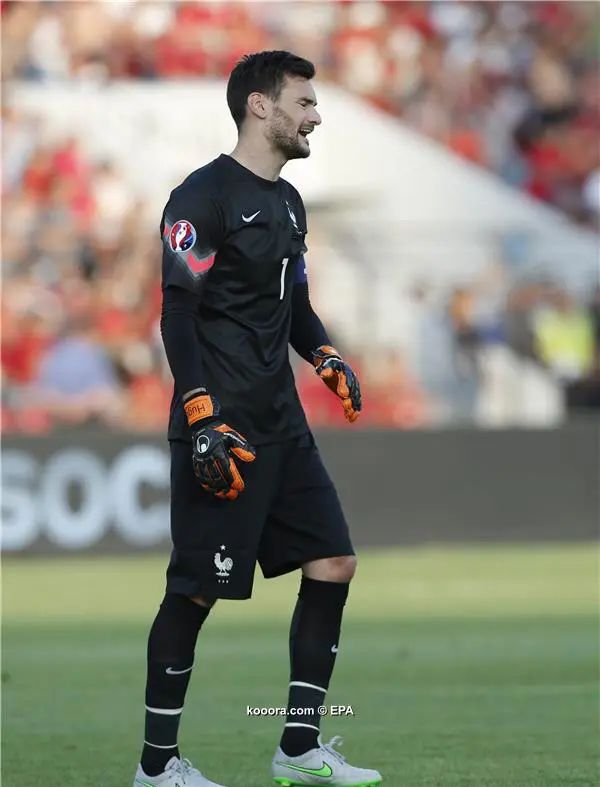 ?i=epa%2fsoccer%2f2015-06%2f2015-06-13%2f2015-06-13-04797475_epa