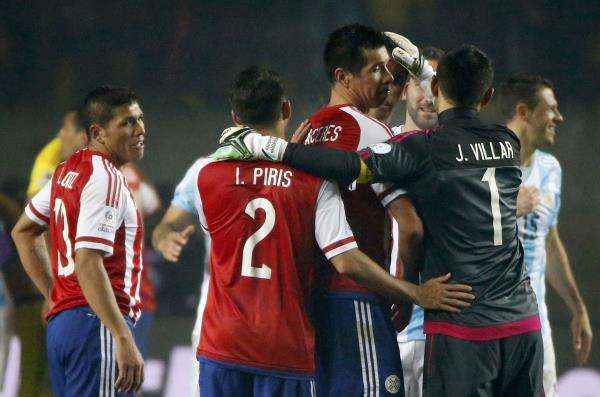 2015-07-01t014336z_184933571_tb3eb7104sdv9_rtrmadp_3_soccer-copa-m24_reuters