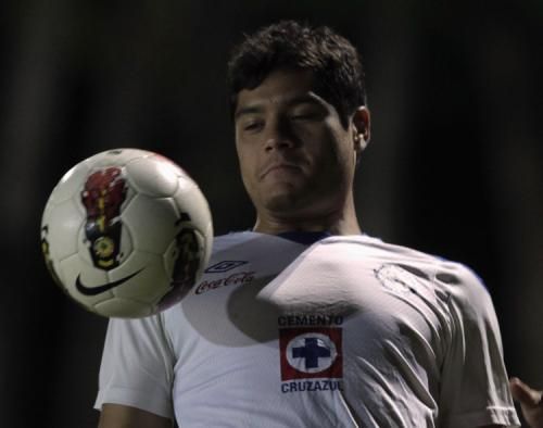 2012-05-08t024002z_01_asu04_rtridsp_3_soccer-latam-libertadores_reuters
