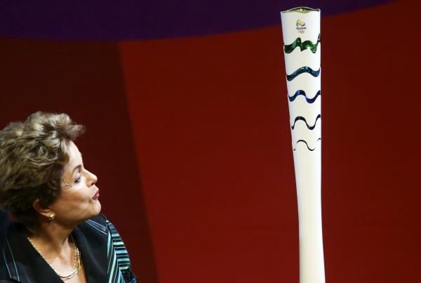 2015-07-03t172058z_1031675021_gf10000147704_rtrmadp_3_olympics-brazil-torch_reuters