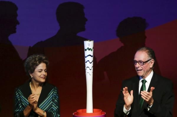 2015-07-03t172510z_1595530748_gf10000147702_rtrmadp_3_olympics-brazil-torch_reuters