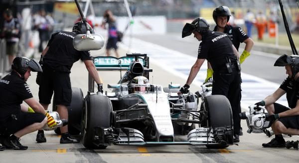 2015-07-03t150203z_78937323_mt1aci13844839_rtrmadp_3_car_reuters