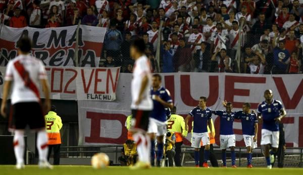 2015-05-22t025004z_1991878621_gf10000103620_rtrmadp_3_soccer-libertadores_reuters
