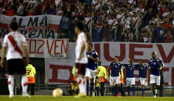 2015-05-22t025004z_1991878621_gf10000103620_rtrmadp_3_soccer-libertadores_reuters